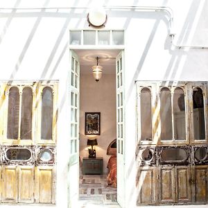 Bombayarte Aparthotel Tarifa